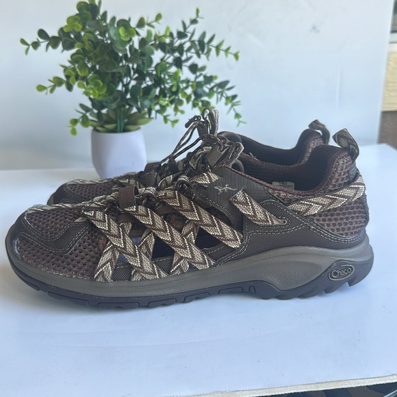 Chaco Outcross Evo 1 Water Shoes In Brown-Gray and Black-Sz 11 - Picture 4 of 12